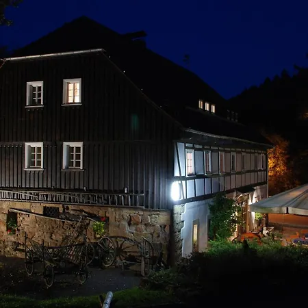 Alte Schmiede Luckendorf 3*